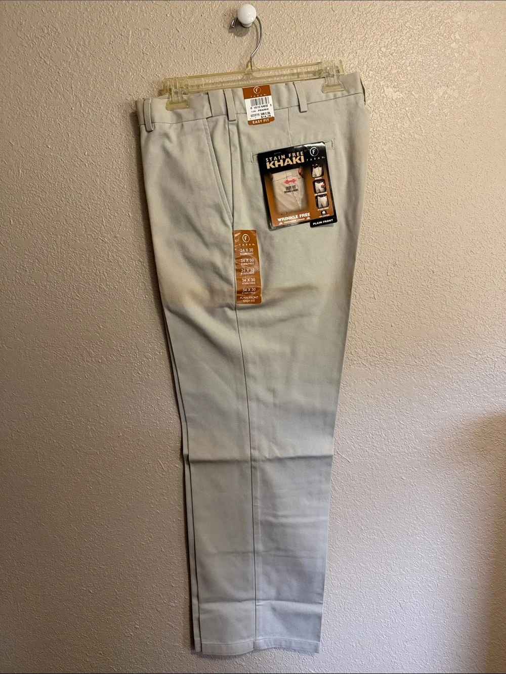 Farah Classic Men's Khaki Flat-Front Pants - Light Khaki